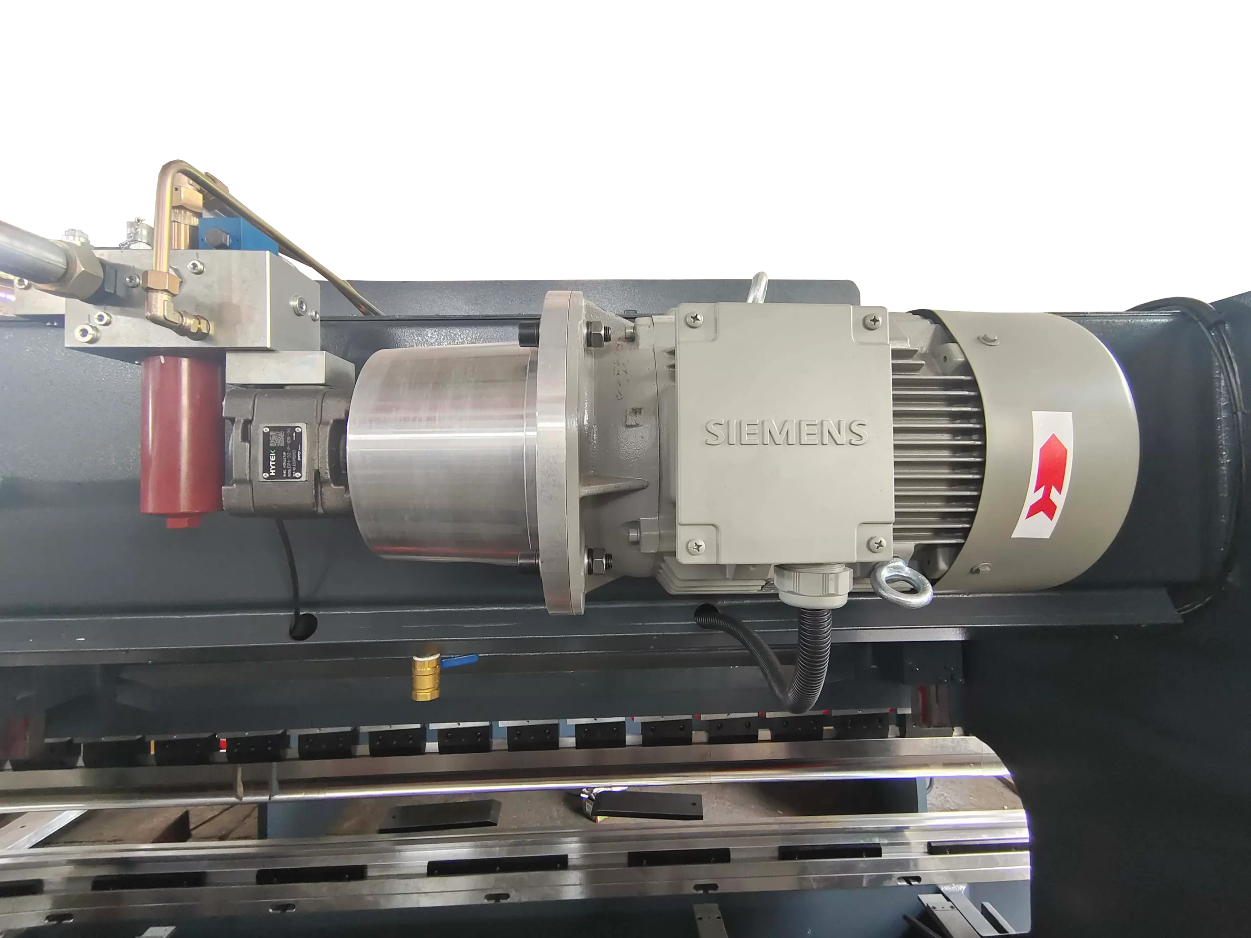 High-efficiency Siemens main motors for CNC bending machines