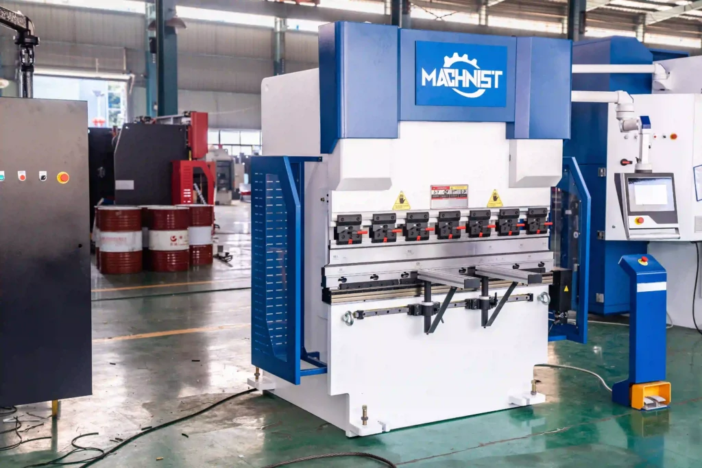 Machnist Hydraulic CNC Press Brake - 50T1600