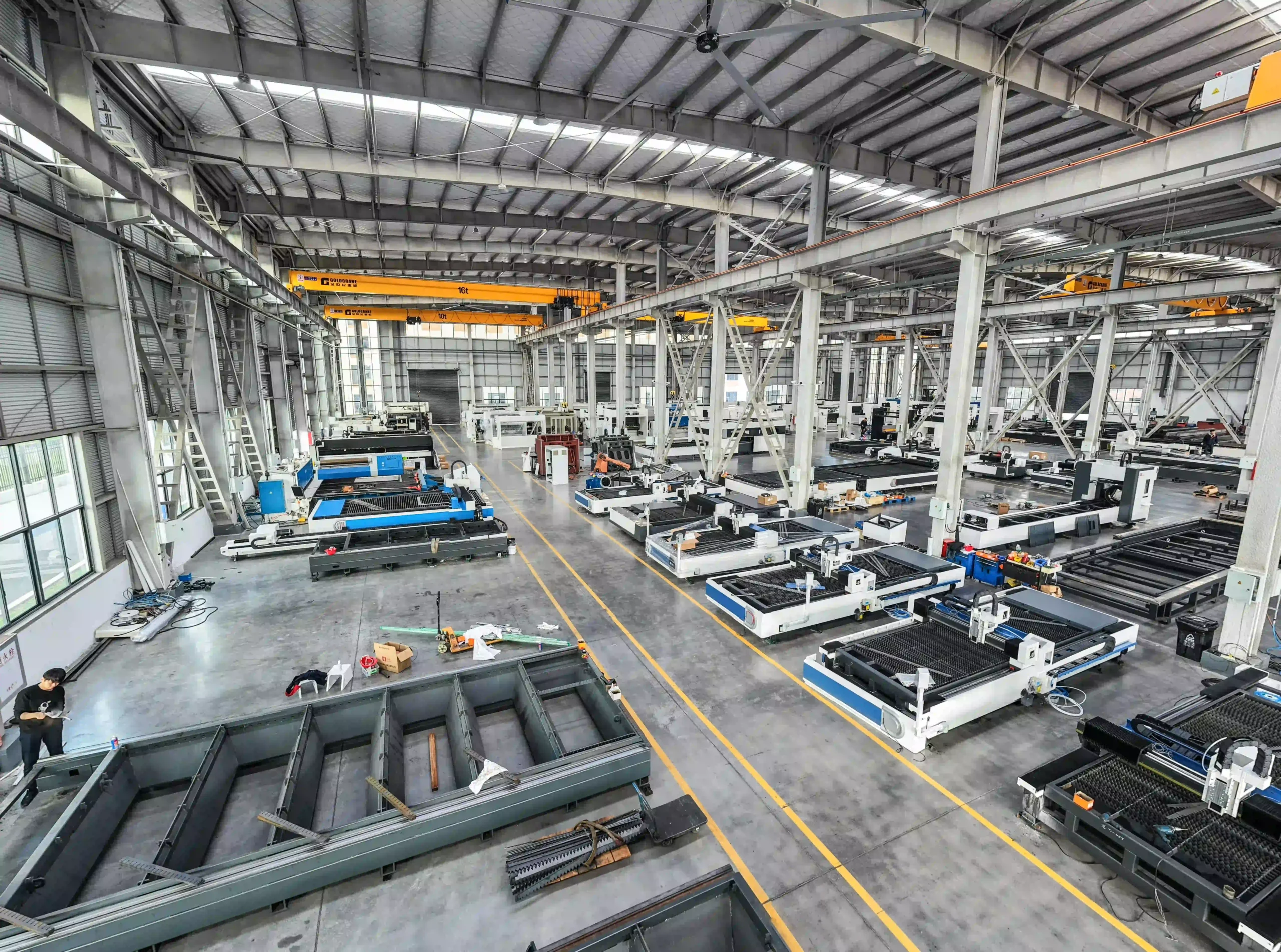 MACHNIST laser machine assembly workshop